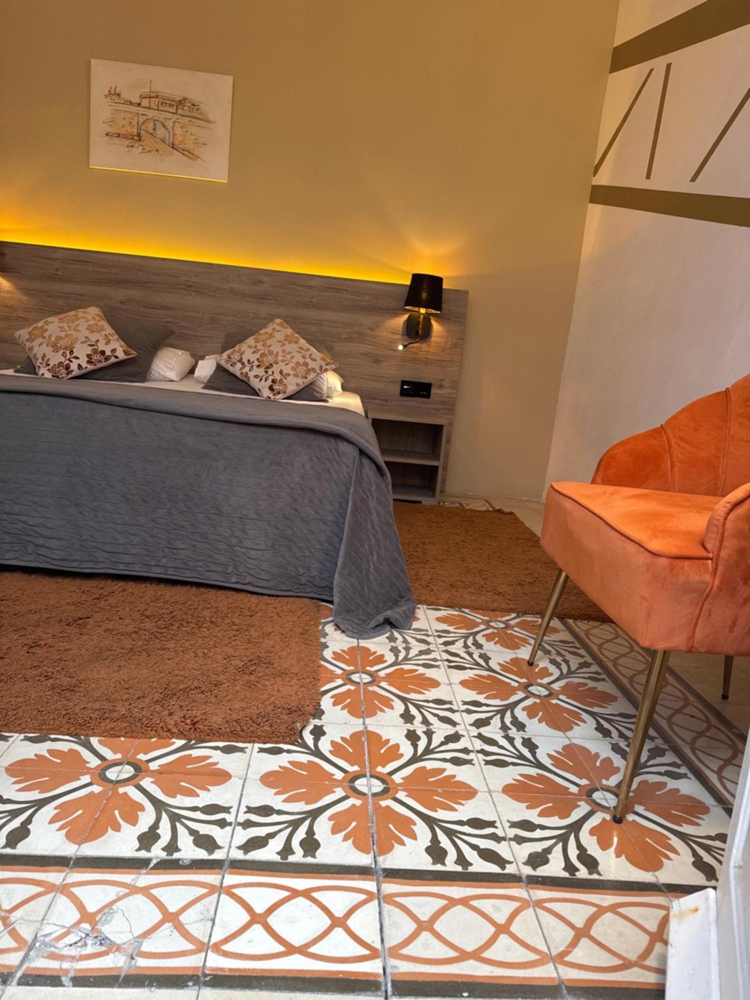 Apartamento Bebirgu Palazzino Luxury 2 Jacuzzi To Share Exterior foto